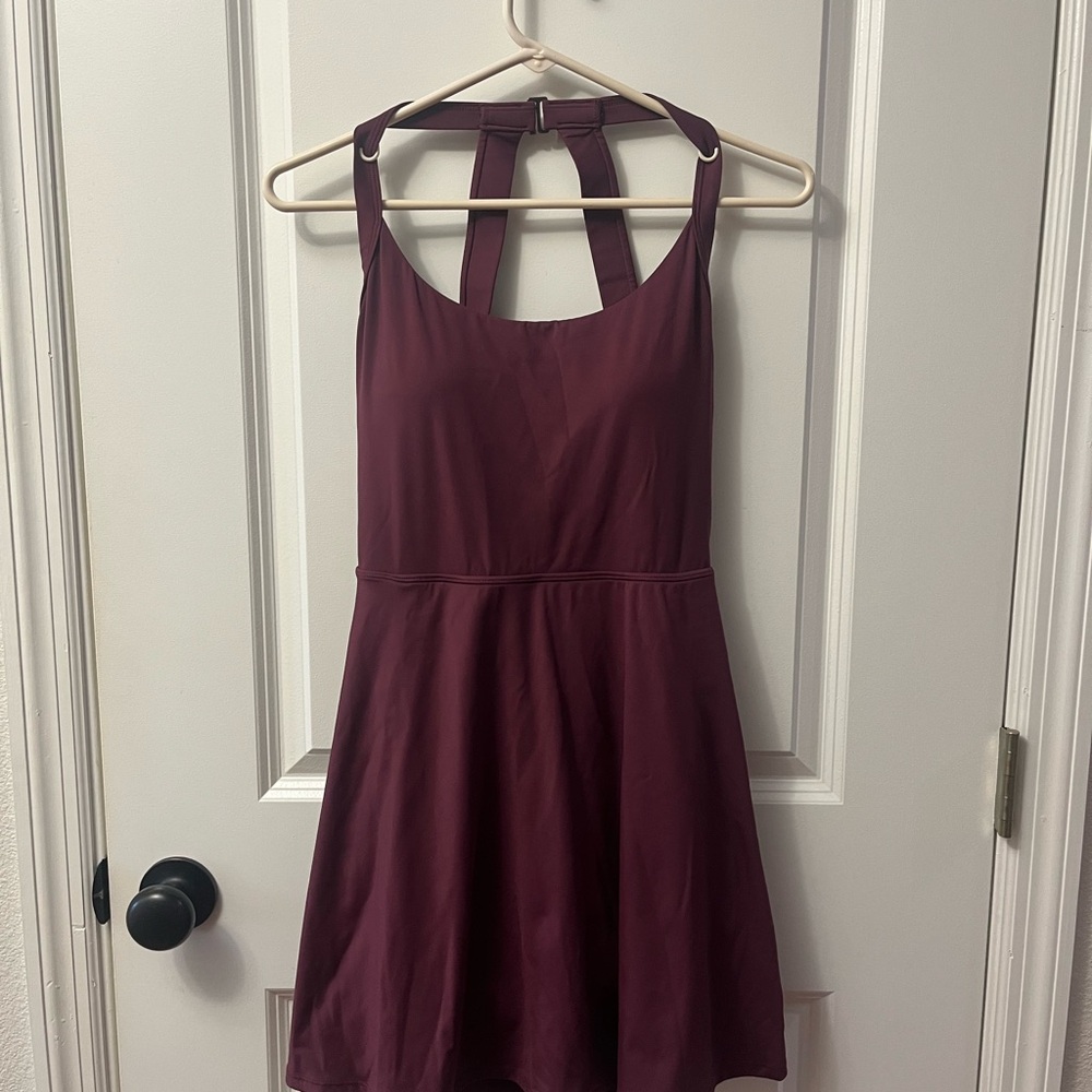 HALARA *never worn* airy backless twisted cool touch active dress